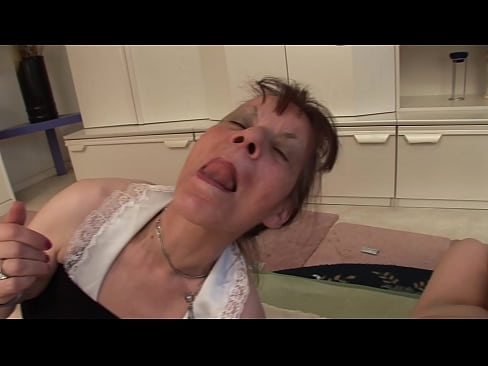 ❤️ Deux grands-mères et un grand-père font une partie à trois ❤️ Vidéo de sexe at us fr.nastypornpics-com.ru