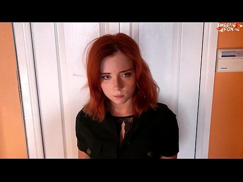 ❤️ Un agent de sécurité punit une jolie femme pour un vol à l'étalage - Cum In Mouth ❤️ Vidéo de sexe at us fr.nastypornpics-com.ru