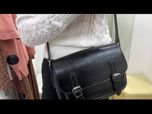 ❤️ Masturbation publique de la jeune salope FeralBerry avec un gode dans la cabine d'essayage ❤️ Vidéo de sexe at us fr.nastypornpics-com.ru