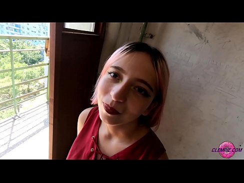 ❤️ Une étudiante sensuelle suce un étranger dans l'Outback - sperme sur son visage ❤️ Vidéo de sexe at us fr.nastypornpics-com.ru